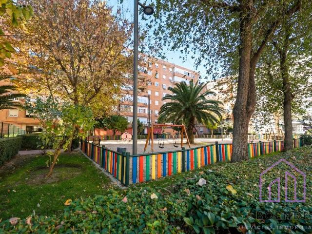 Piso en venta en Parque Vosa, Móstoles