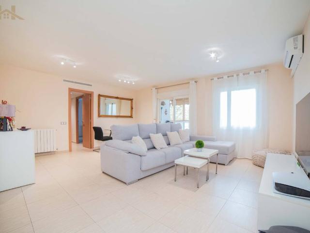 Piso en venta en Parque Vosa, Móstoles