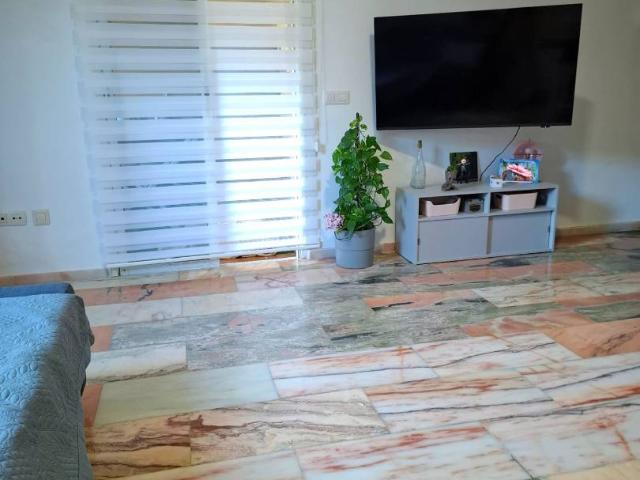 Piso en venta en Las Rosas, El Rosario