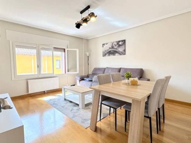 Piso en venta en Erdialdea, Navarra