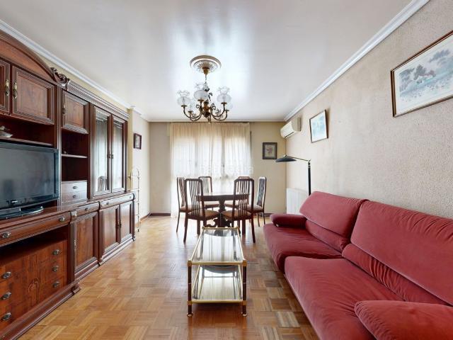 Piso en venta en Erdialdea, Navarra