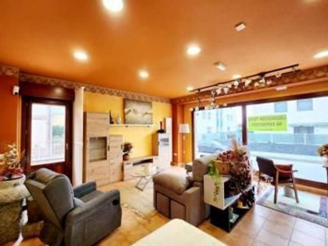 Piso en venta en Tapia De Casariego