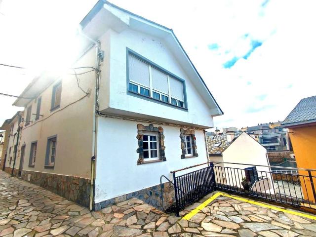 Piso en venta en Tapia De Casariego, San Blas