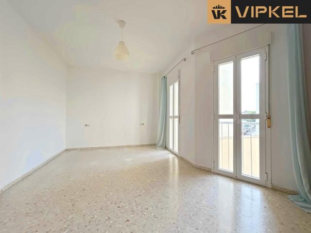 Piso en venta en Barriada de Antonio Ordoñez, Campo de Gibraltar