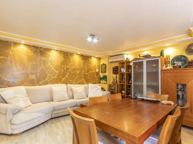 Piso en venta en l'Horta Nord, Valencia