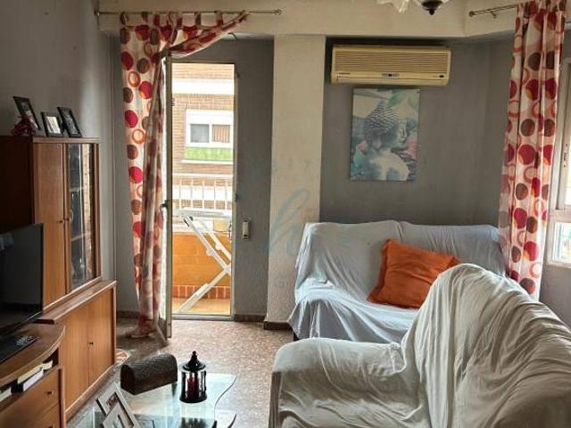 Piso en venta en Tavernes Blanques