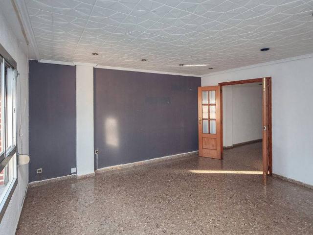 Piso en venta en Tavernes Blanques
