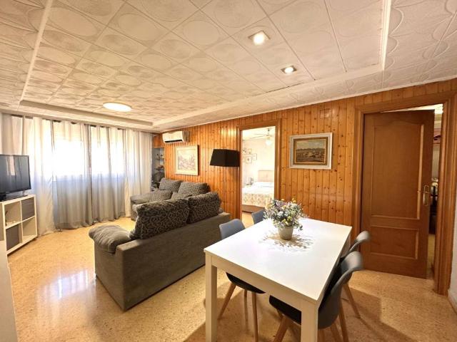 Piso en venta en Tavernes Blanques