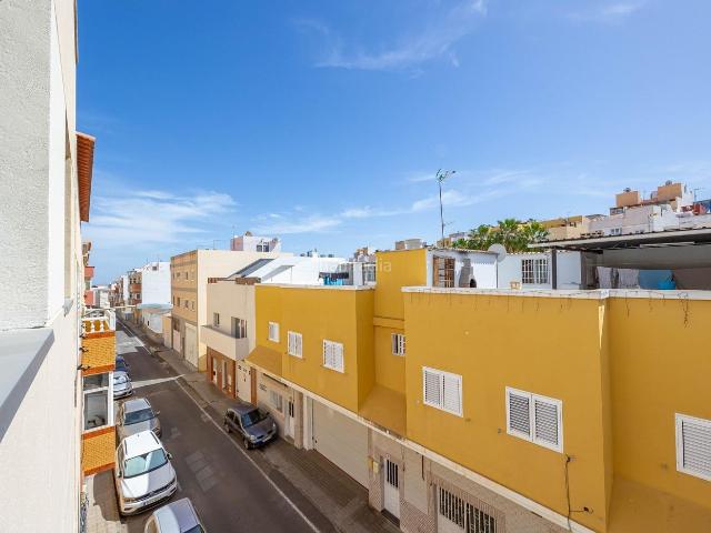 Piso en venta en San José de las Longueras, Telde