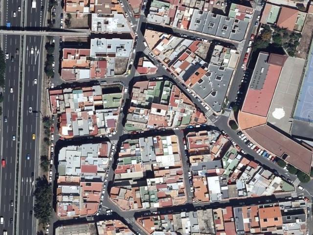 Piso en venta en San José de las Longueras, Telde