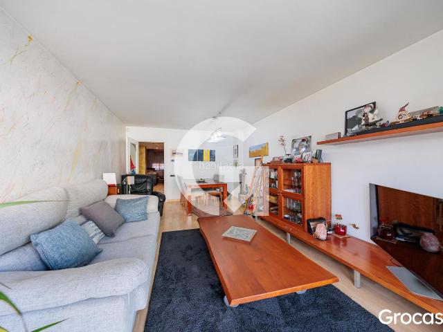Piso en venta en Zona Esportiva, Vallès Occidental