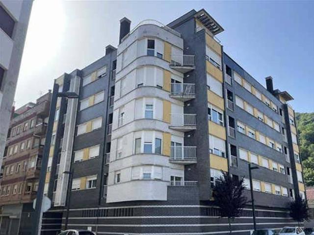 Piso en venta en Teverga, Asturias