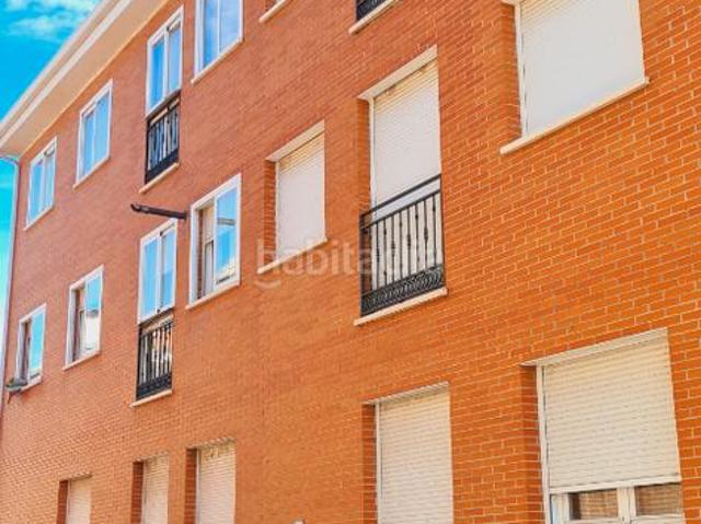 Piso en venta en El Tiemblo, Castilla y León