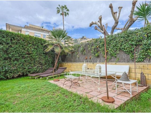 Piso en venta en Tomares, Andalucía