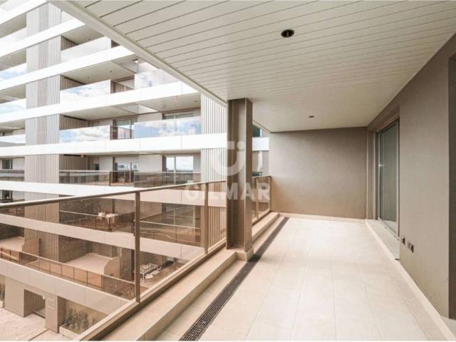 Piso en venta en Tomares, Andalucía
