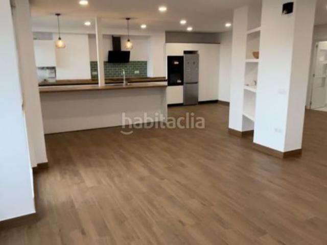 Piso en venta en Tomares, Andalucía