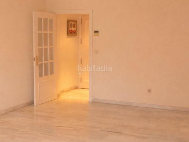 Piso en venta en Tomares, Andalucía