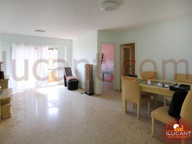 Piso en venta en Alicante, Centre Històric