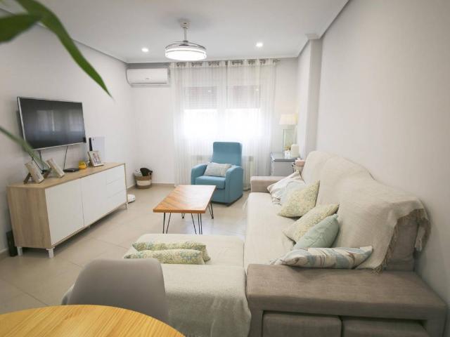Piso en venta en Tomelloso, Castilla-La Mancha