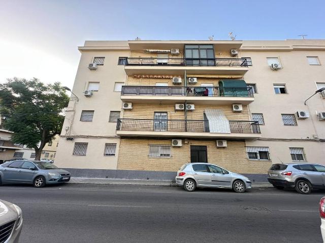 Piso en venta en Utrera, Barriada Los Salesianos