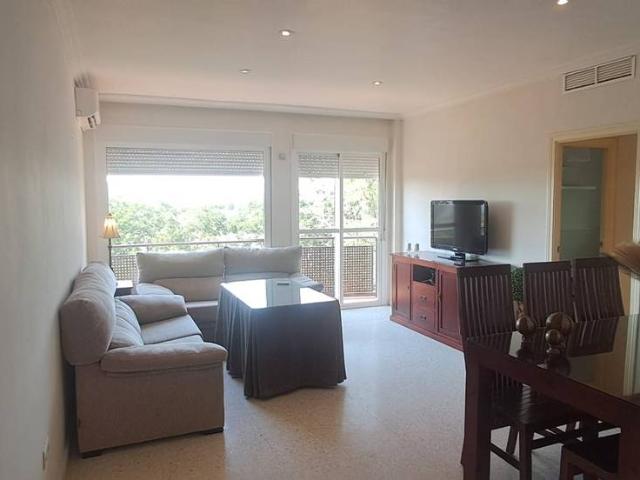 Piso en venta en Utrera, Andalucía