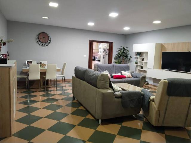 Piso en venta en Sevilla, El Arenal