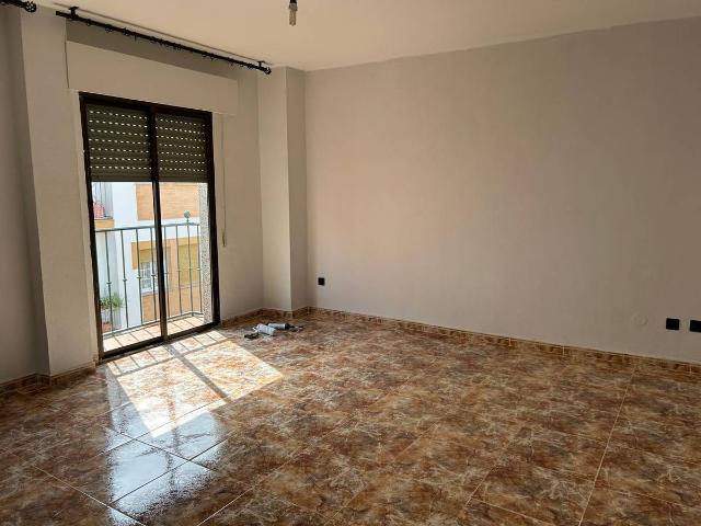 Piso en venta en Torre del Campo, Jaén