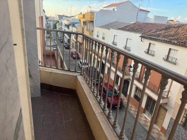 Piso en venta en Torre Del Campo, Andalucía