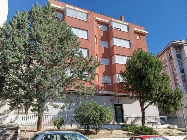 Piso en venta en Torre Del Campo, Andalucía