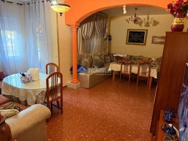 Piso en venta en Torre Del Campo, Andalucía
