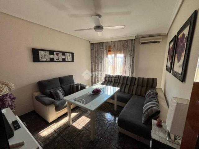 Piso en venta en Torredonjimeno, Andalucía