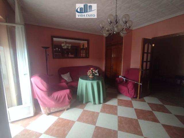 Piso en venta en Torredonjimeno, Jaén