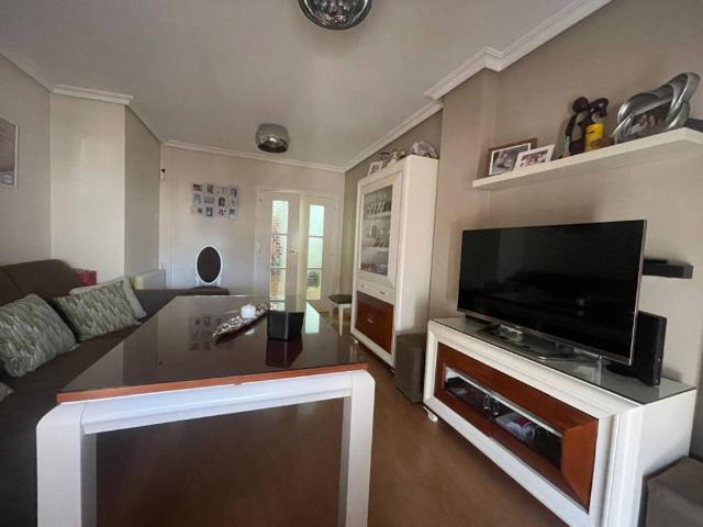 Piso en venta en Torredonjimeno, Andalucía