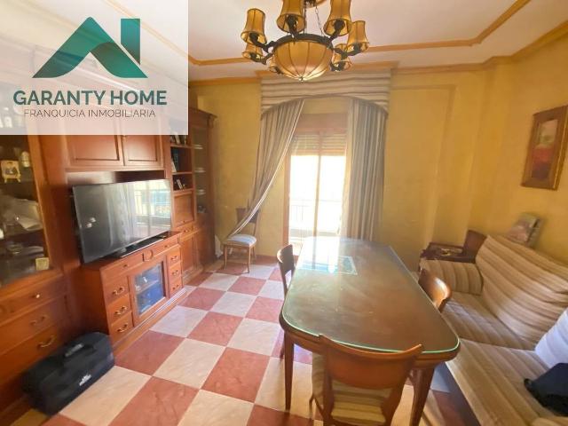 Piso en venta en Torredonjimeno, Andalucía