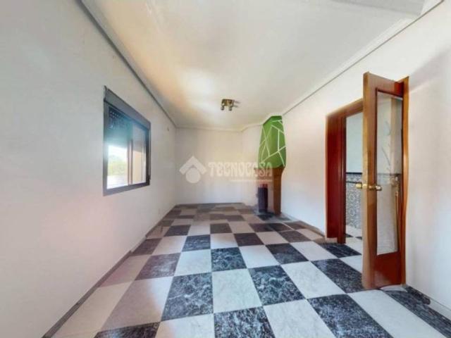 Piso en venta en Torrelaguna, Madrid
