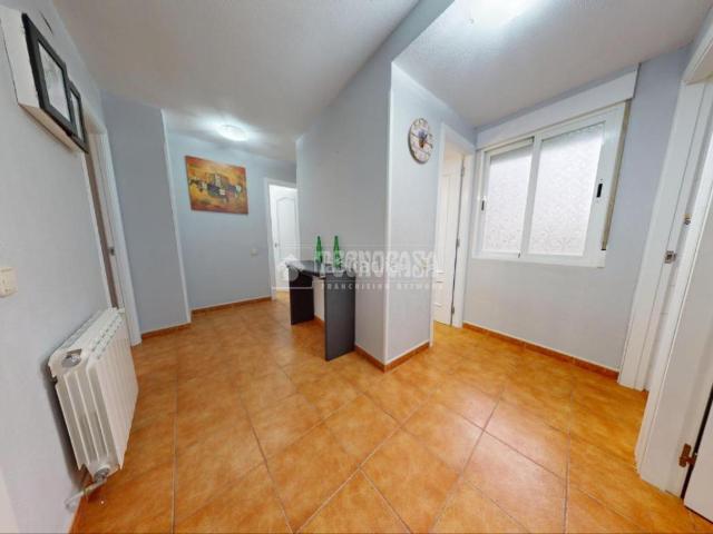 Piso en venta en Torrelaguna, Madrid