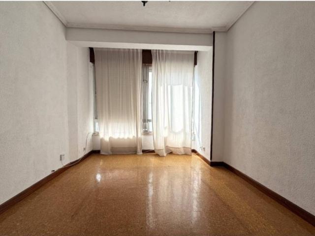 Piso en venta en Torrelavega, Cantabria