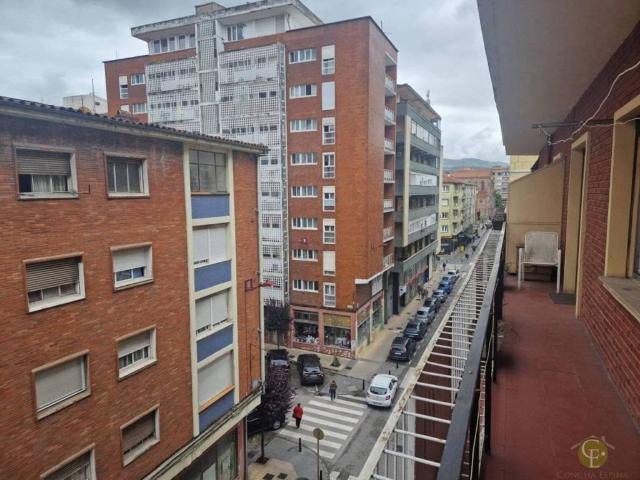 Piso en venta en Torrelavega, Cantabria