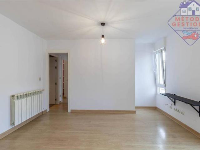 Piso en venta en Duález, Torrelavega