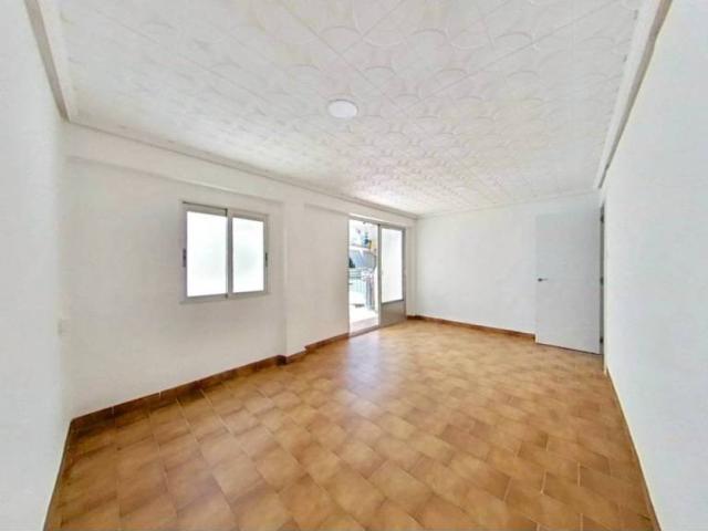 Piso en venta en Torrent, Valencia