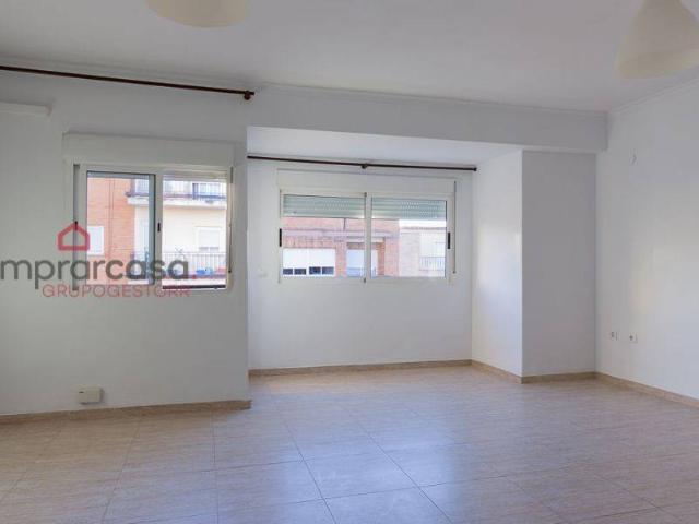 Piso en venta en Torrent