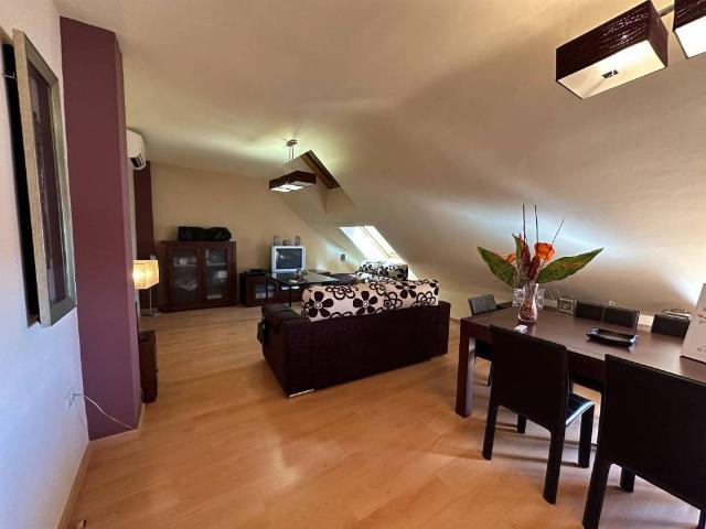 Piso en venta en Torreperogil