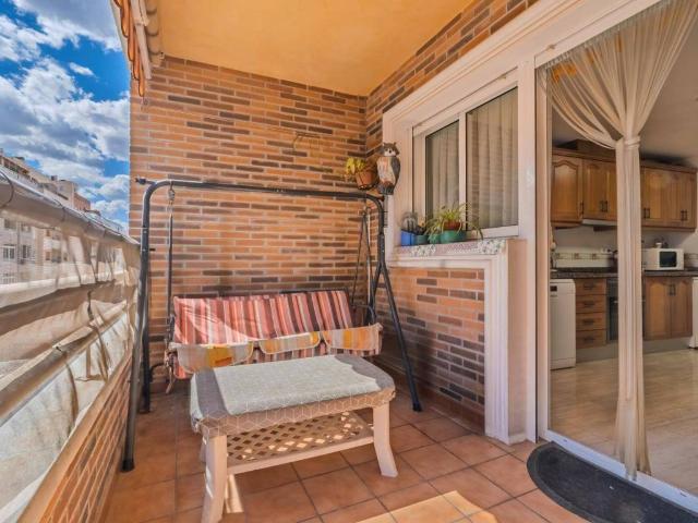 Piso en venta en Torrevieja, Centro