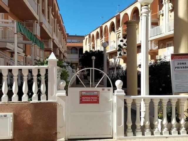 Piso en venta en Torrevieja, Valencia