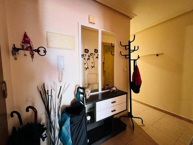 Piso en venta en La Veleta, Torrevieja