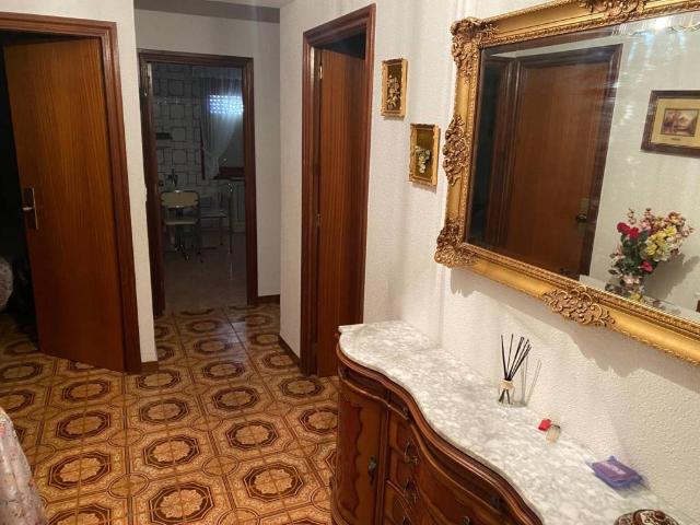Piso en venta en Allueva, Aragón