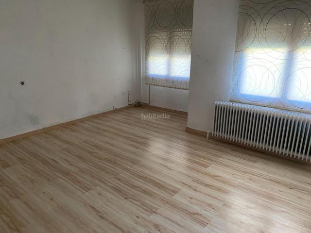 Piso en venta en Allueva, Aragón