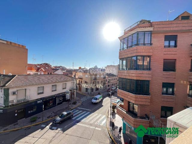 Piso en venta en Torrijos, Toledo