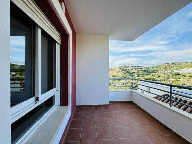 Piso en venta en Torrox, Málaga