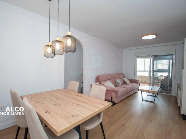 Piso en venta en Torrox, Málaga